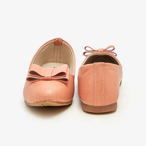 Women's Textured Pumps