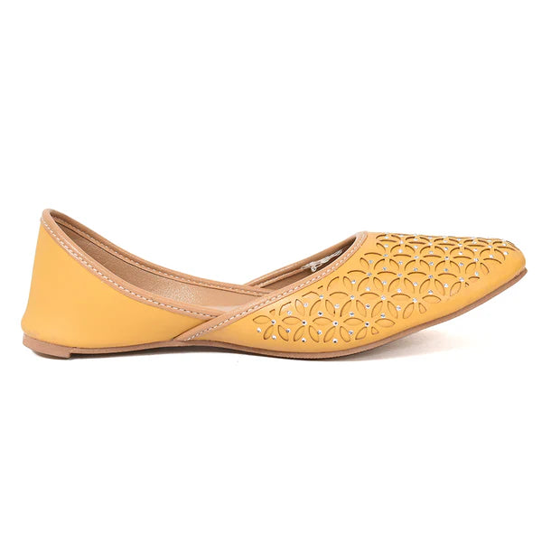 Ethnic Yellow Kussas